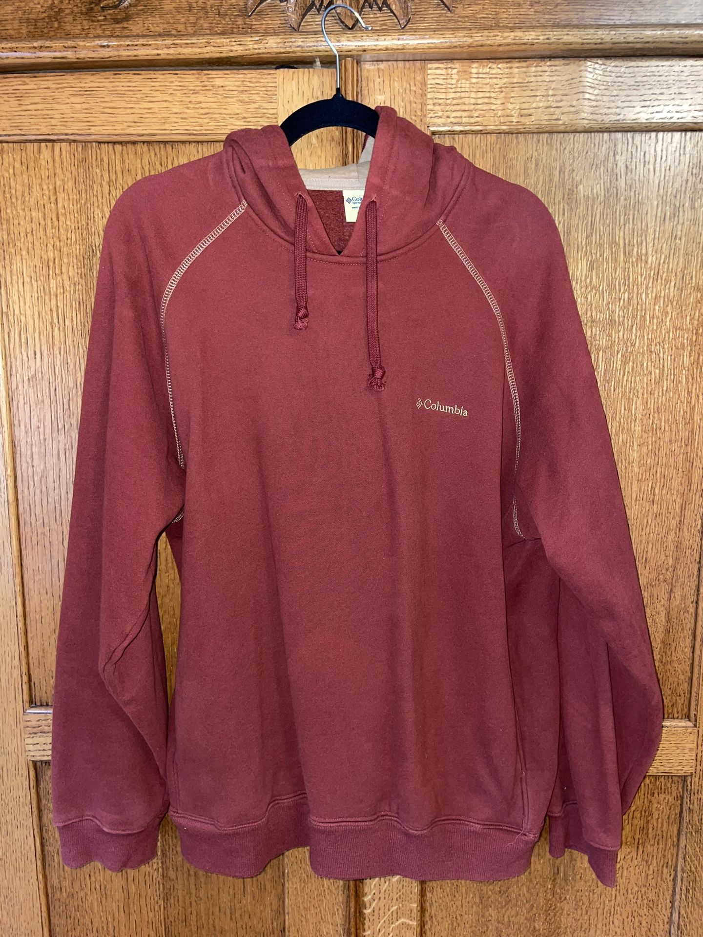 Columbia Hoodie. Large 