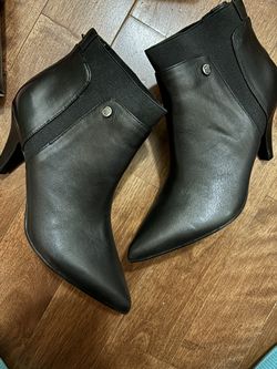 Women’s Shoes 