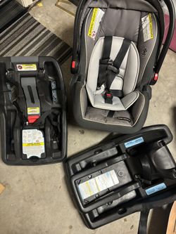 Graco Infant Car Seat And Bases