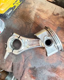 Predator 224 Non-Hemi Flat Top Piston And Billet Rod