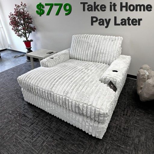 STUPENDOUS ALLOY OVERSIZED CHAISE