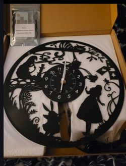 Alice and wonderland clock and purse