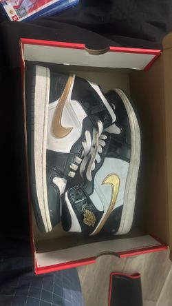Size 8 Jordan’s