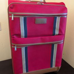 Tommy Hilfiger Rolling Suitcase – Large Travel Luggage – Clean & Smooth