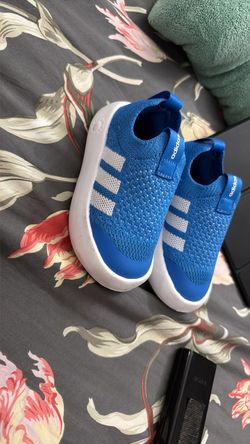 Adidas Boys shoes  8