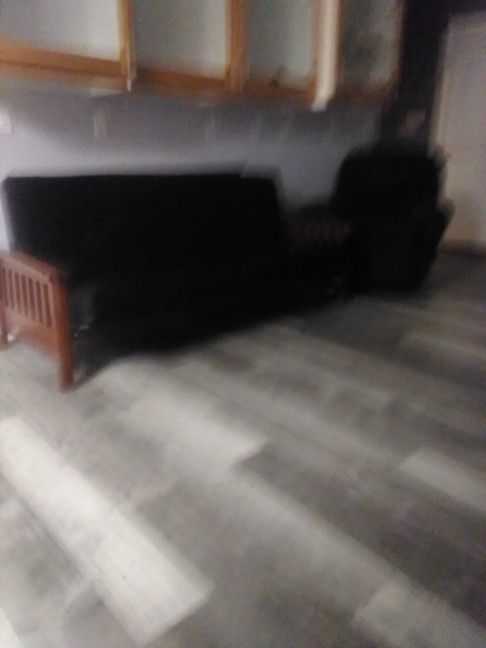 Black Futon