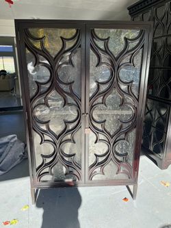 Black wood and glass cabinet