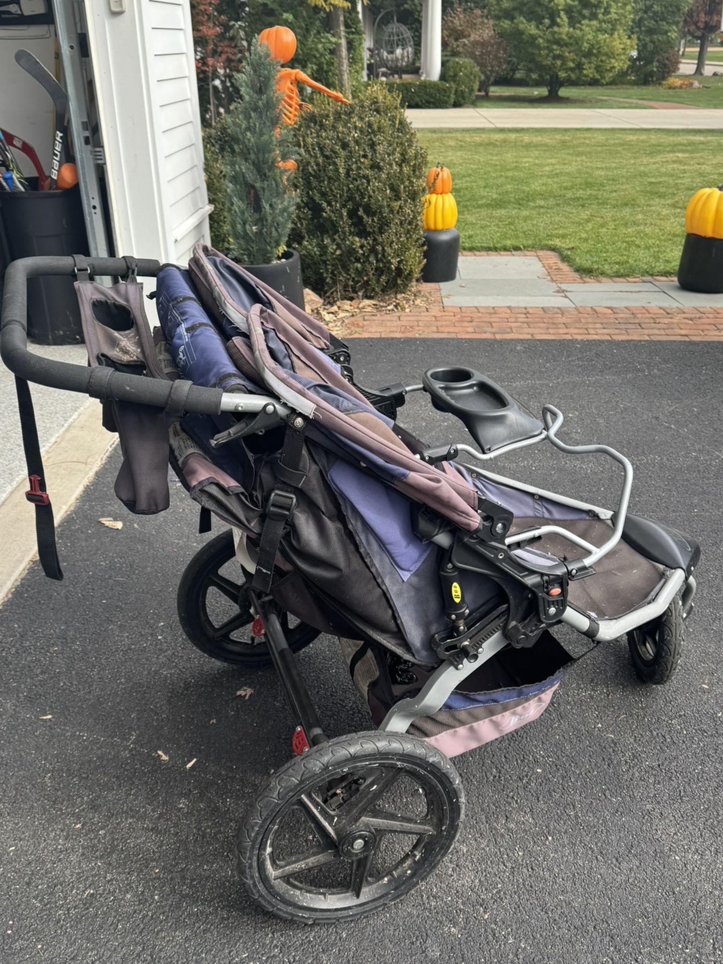 Double Bob Jogger Stroller