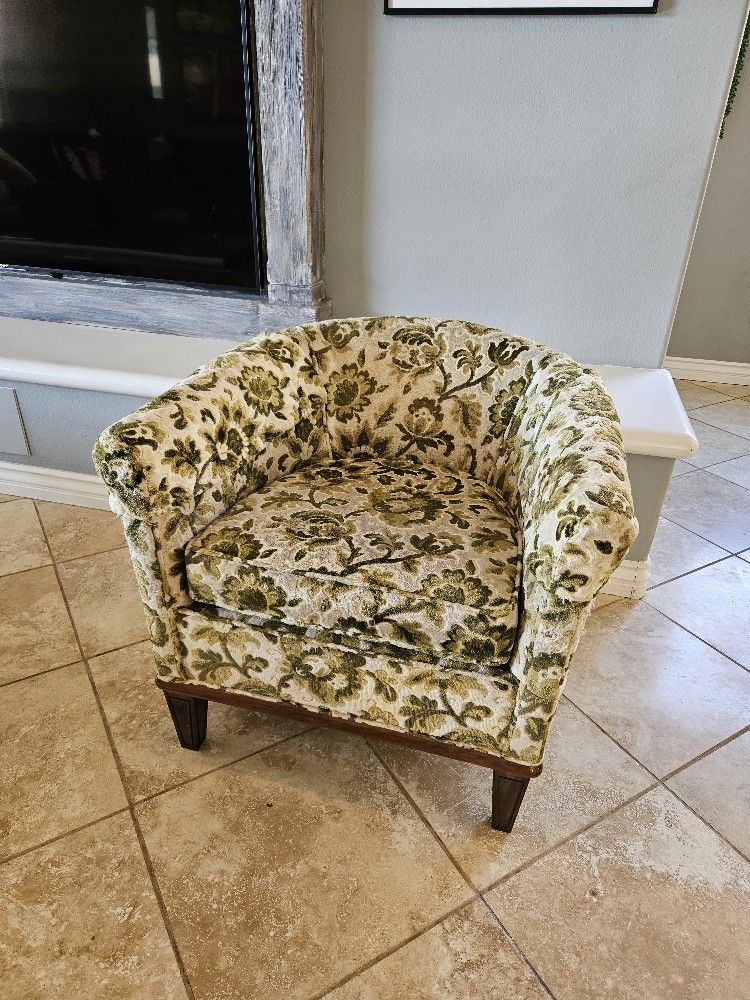 Vintage 70's Small Round Back Chair