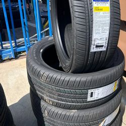 245/45/20 Goodyear Eagle Touring Set Of 4 New Tires !!