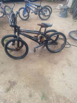 Se venden 2 x 60