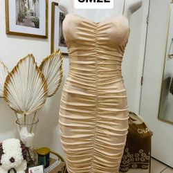 New Women's Dress Available In Size Small Medium And Large 