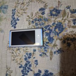 Apple iPod Nano 7th Gen 16GB (Blue) A1446 MP3 Player Bluetooth FM Radio Touchscreen 