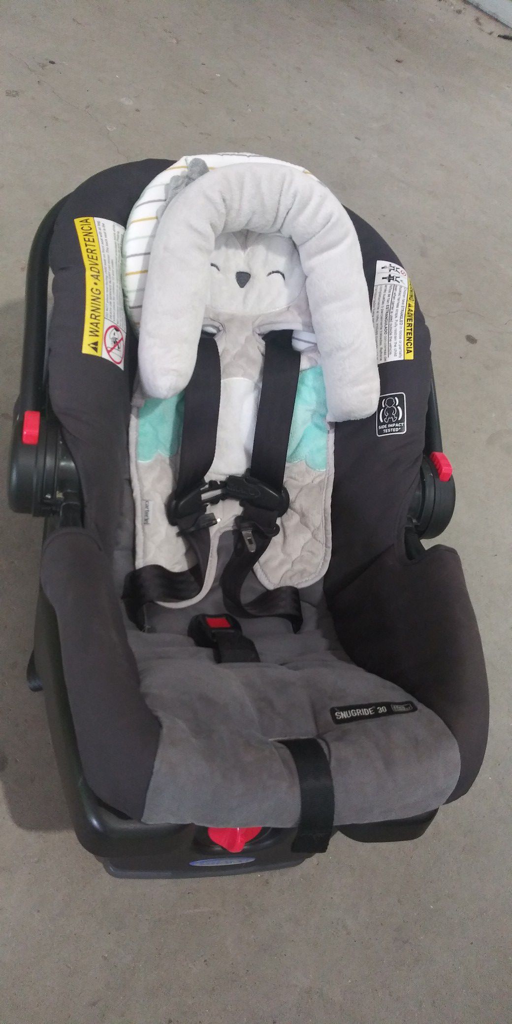 Graco Snugride 30 Carseat and Stroller set