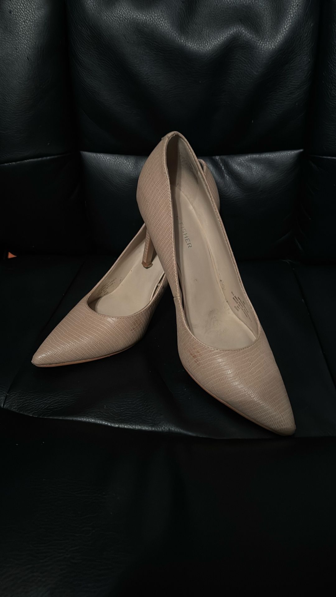 Marc Fisher Pump Darren Tan Wavy Textured