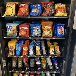 Combo Vending Machine With CC Reader