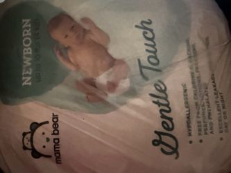 Feee diapers new born 35 count
