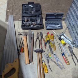 Miscellaneous Tools, Parts Drawer Organizer, Drill Bits, Socket Wrench Set, Saw
