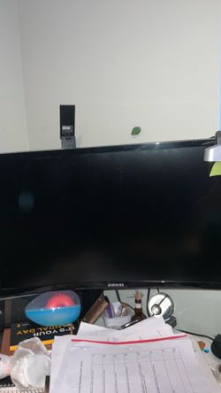 Samsung curved monitor
