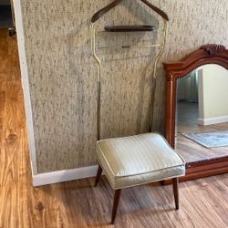 Vintage butler Chair 
