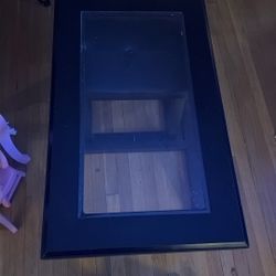 Coffee Table Plus Side Table With Lamp