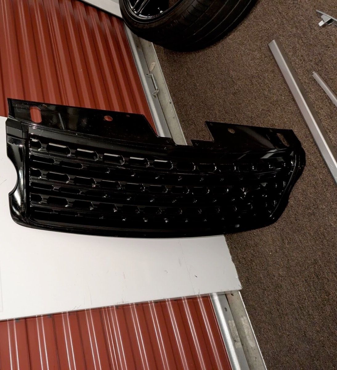 14-17 Land Rover Range Rover Front Upper Grille Front Lower Cover & Hood Cover