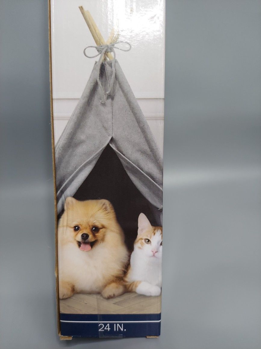 Pet Tent. Tee Pee Style