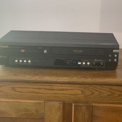 Symphonic VCR & DVD/CD Player