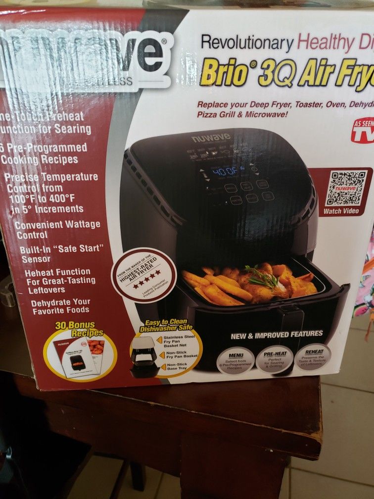 NuWave Brio Qt Digital Air Fryer Black (NEW NEVER USED) OPEN BOX