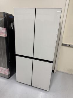 White Glass Bespoke 4 Door Split Zone Fridge NEW