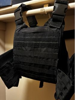 SECURITY// OFFICER VEST