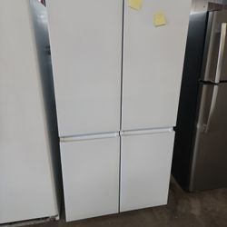 Hisense Counter Depth French Door Bottom Freezer Fridge 