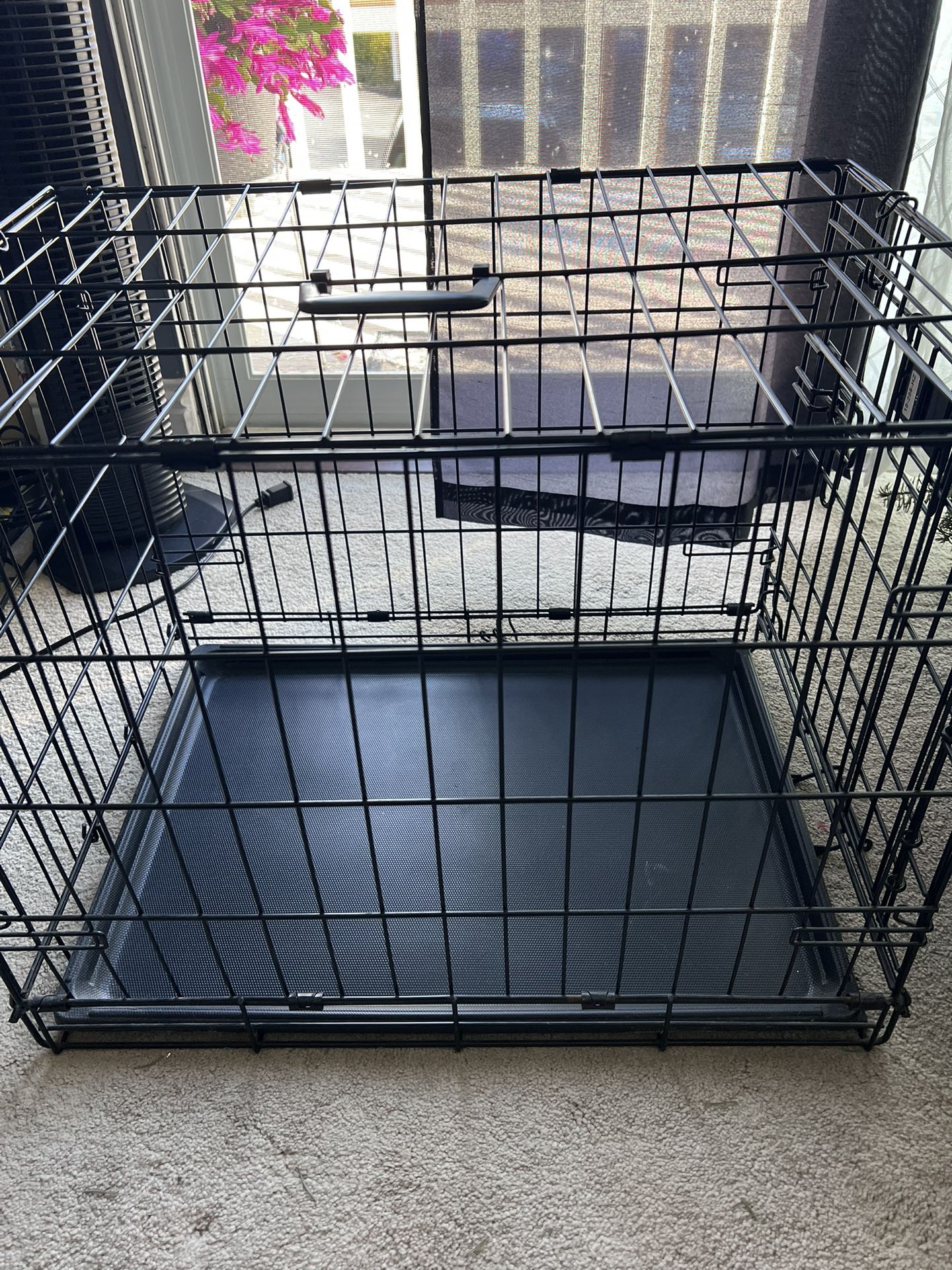 Crate With Tray - Clean