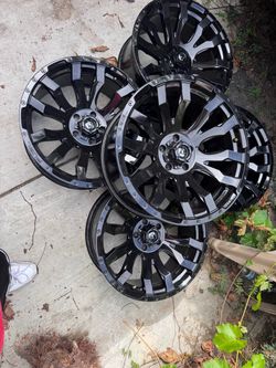 Fuel Off-Road Wheels Set of 5