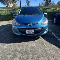 2012 Mazda Mazda2