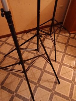 3 BOGEN TRIPODS 16' OR MORE 