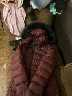North face Small With Removable Zippers $90
