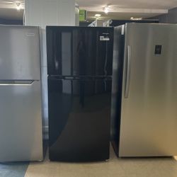 New 14 Cubic Ft. Top Freezer Refrigerator 