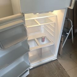 18- 20 cu Ft Refrigerator