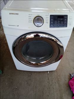 Samsung Front Load Dryer with Steam