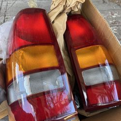 New oem 2002 Chevy 2500 hd rear lights