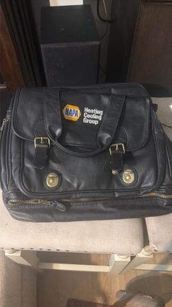 Napa vintage leather bag like new