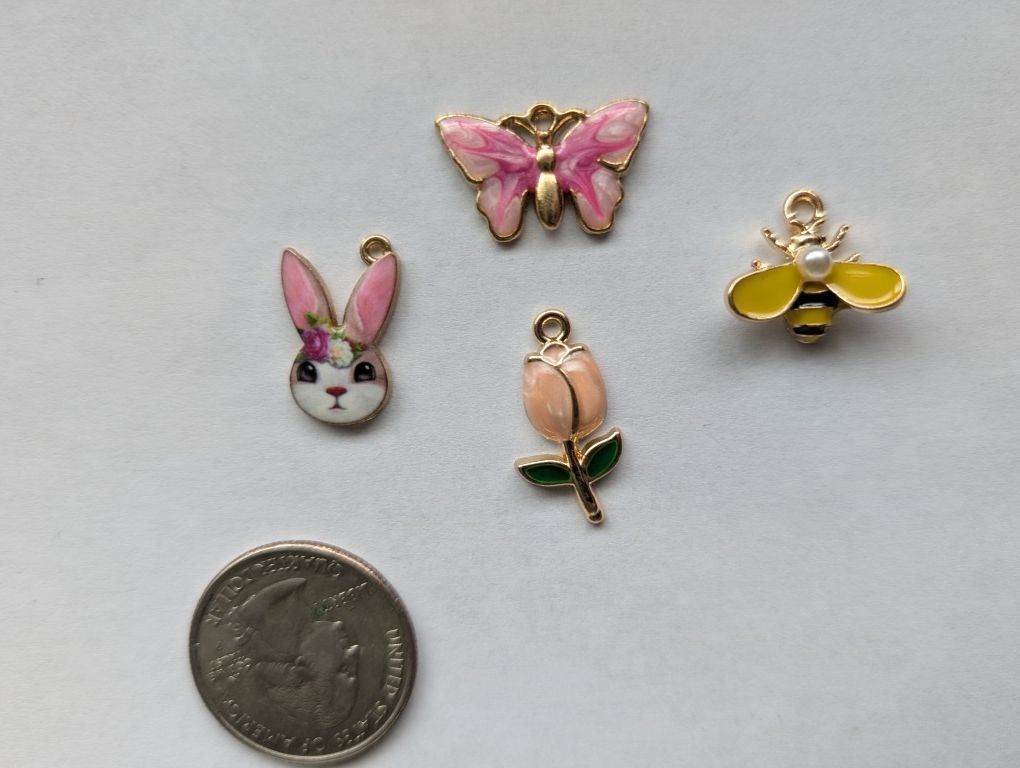 Random Bracelet Necklace Pendant Charms
