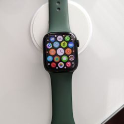Apple Watch 7 41mm GPS only. Charger and Box included for Sale