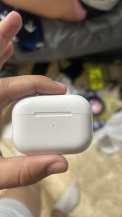 AirPods Pro.