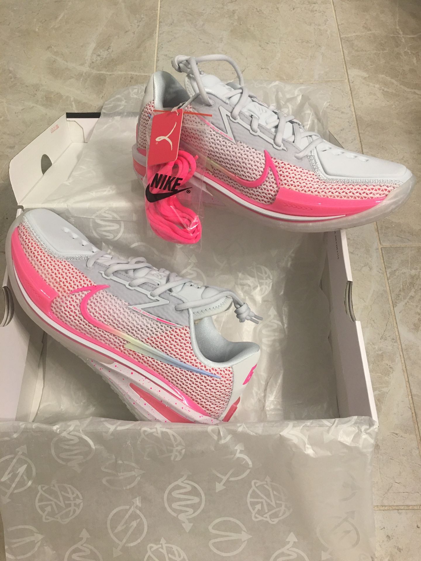 New Nike Air Zoom GT Cut 1 Basketball Shoes. “Think Pink” aka “Pure Platinum Pink Blast” Men size 9