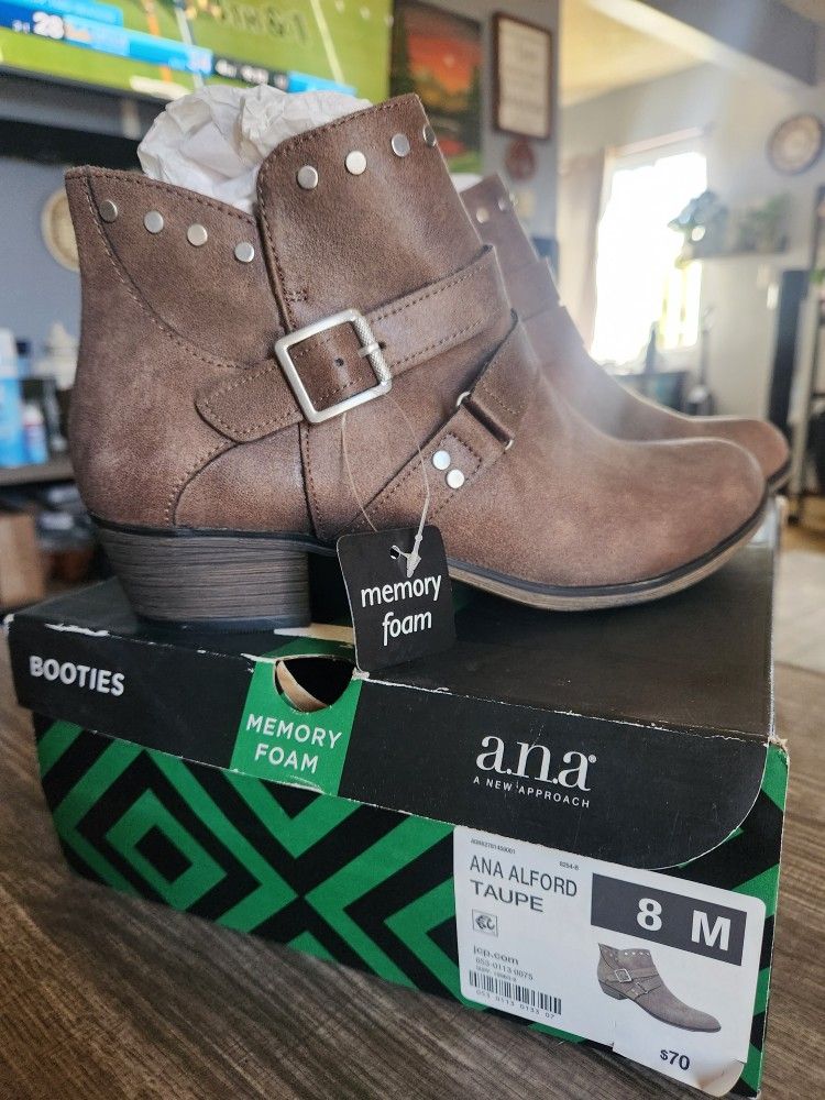 Womens Ankle Boots Brand New