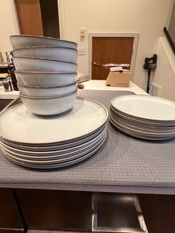 Complete 18 piece dish set (ikea)
