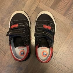 Lasocki European brand all leather toddler shoes size 7