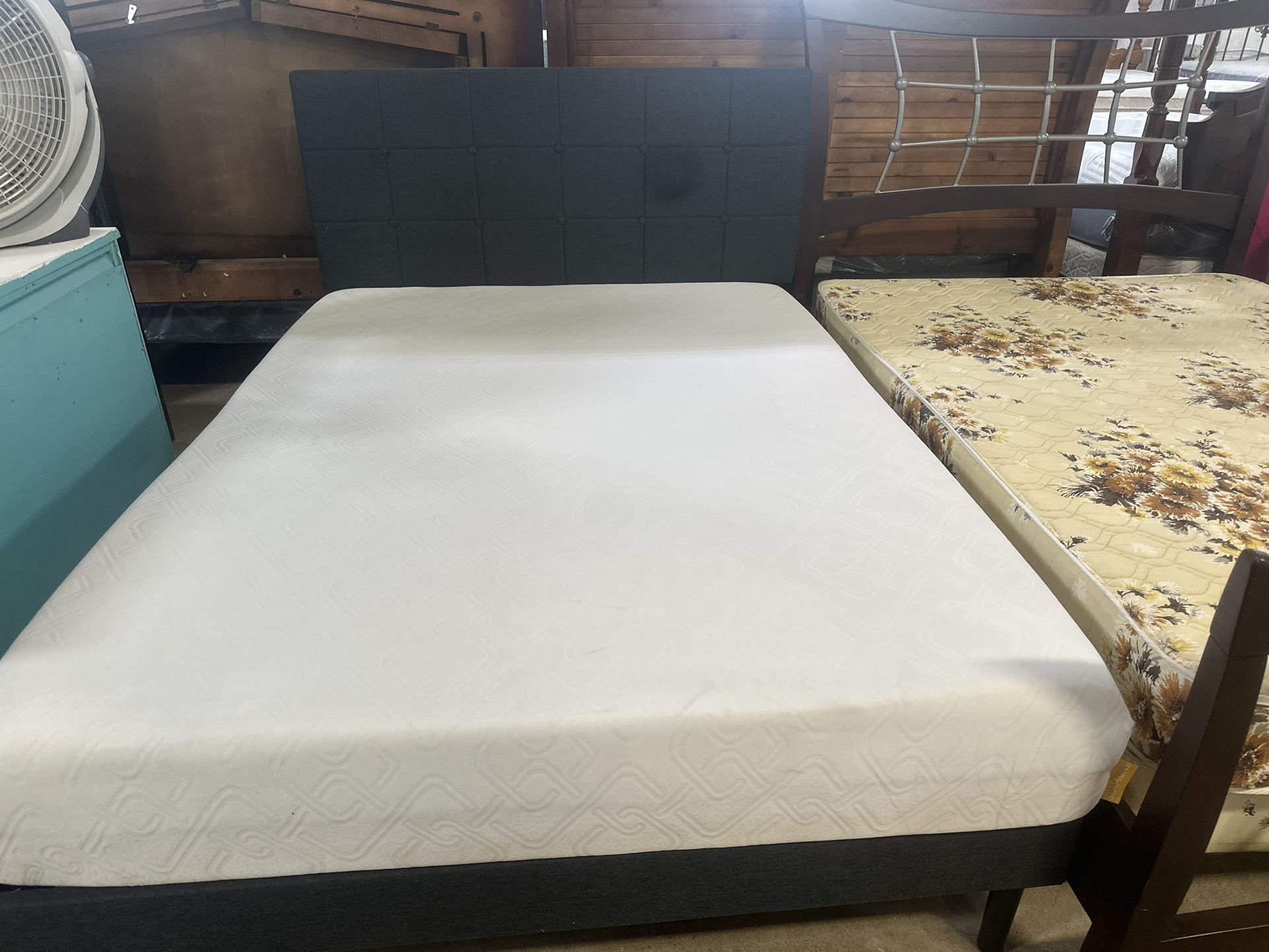 Full size mattress and bed good condition free delivery